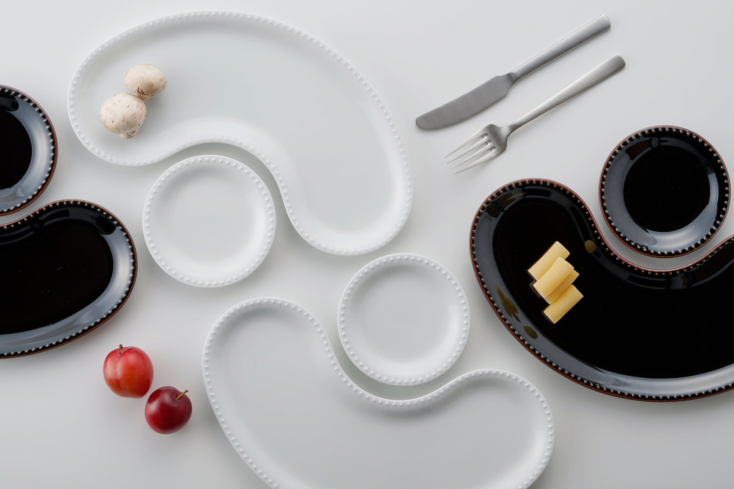 海外ブランド  O型パーティートレイ 白山陶器直営 | - tray party O-type - 食器