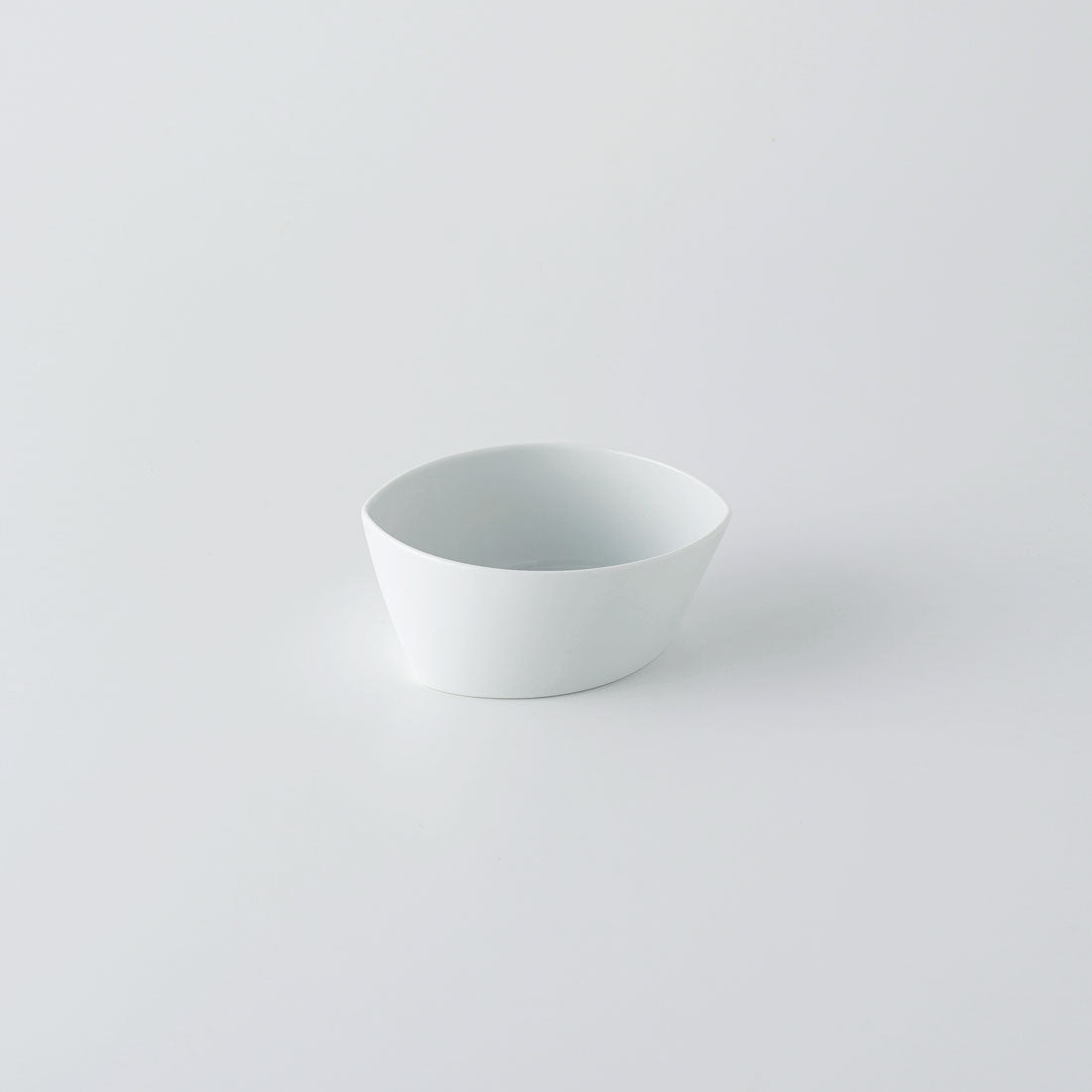 リーヴズ デザートカップ 白磁 | 白山陶器直営オンラインストア