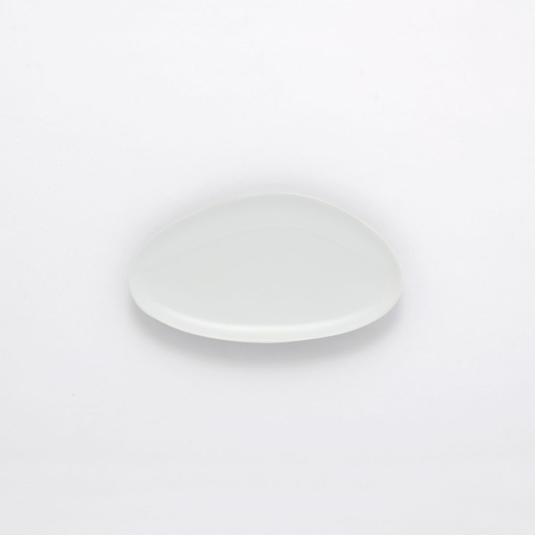 ペトラ ロングプレート(M) ホワイト | 白山陶器直営オンラインストア