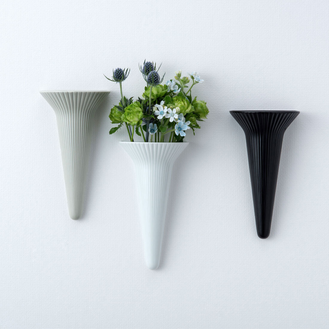 torch-wallvase_s1100-02.jpg?v=