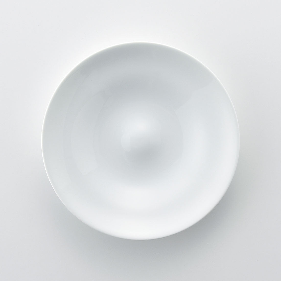 ゆるり 皿(中) 白磁 | 白山陶器直営オンラインストア