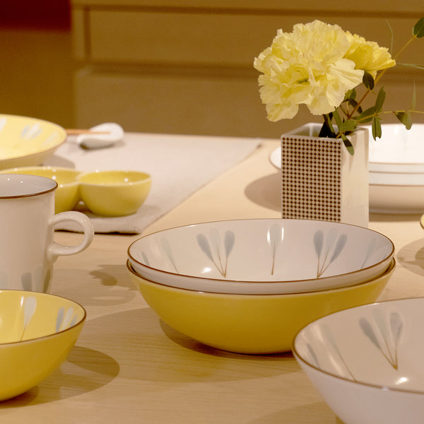 東京ショールーム / ディスプレイ】やさしい絵付の「フラフィー 東京ショールーム / ディスプレイ】やさしい絵付の「フラフィー