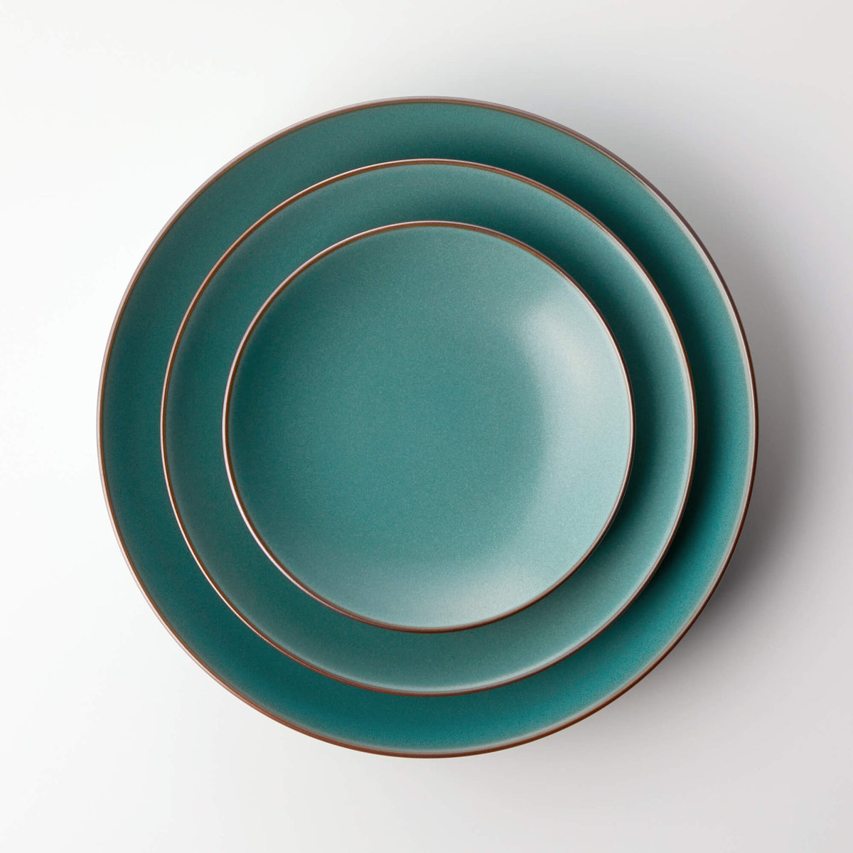 クラシック 多用皿 グリーンマット | 白山陶器直営オンラインストア