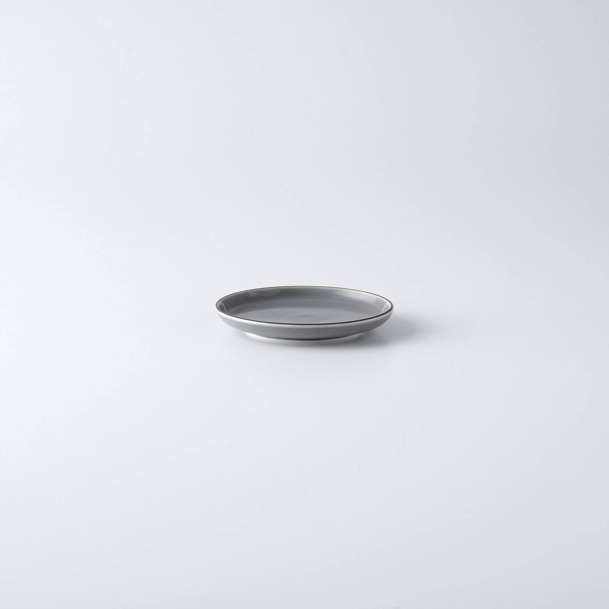 槌打ちシルバーハンマード仕上げ小皿茶菓子プレート10cm 銘々皿11枚茶道具 DAYS 10cmプレート ストーングレイマット | 白山陶器直営オンラインストア