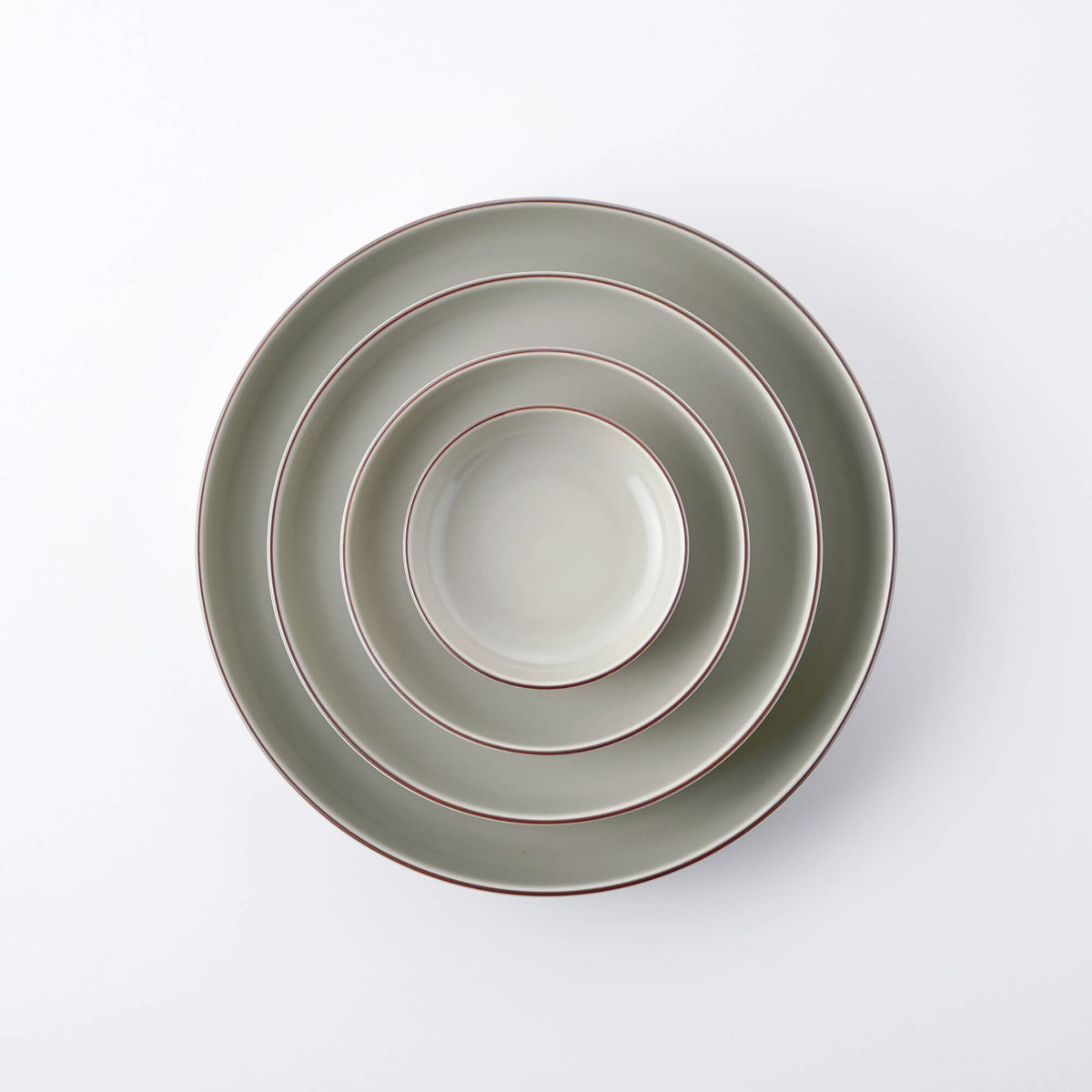 DAYS 23cm深皿 サンドグリーンマット | 白山陶器直営オンラインストア