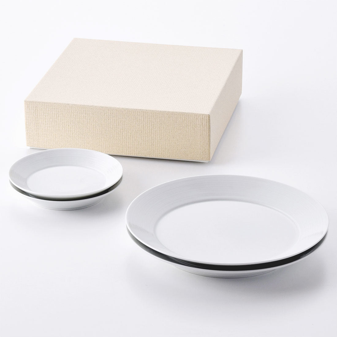 GIFT_mistwhite_plate-
