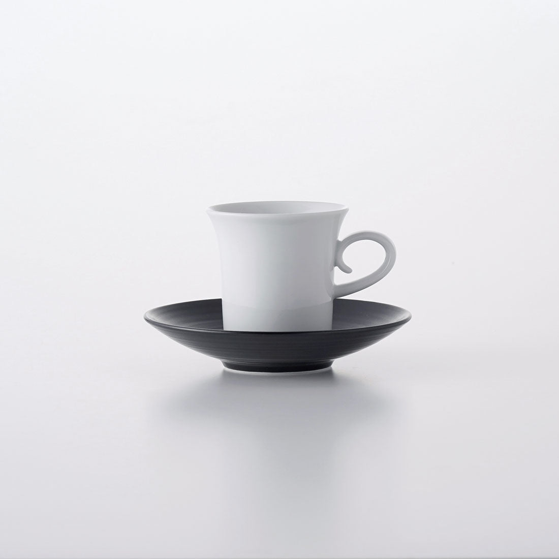 bianco_es-bla_img_ss1100_1100x