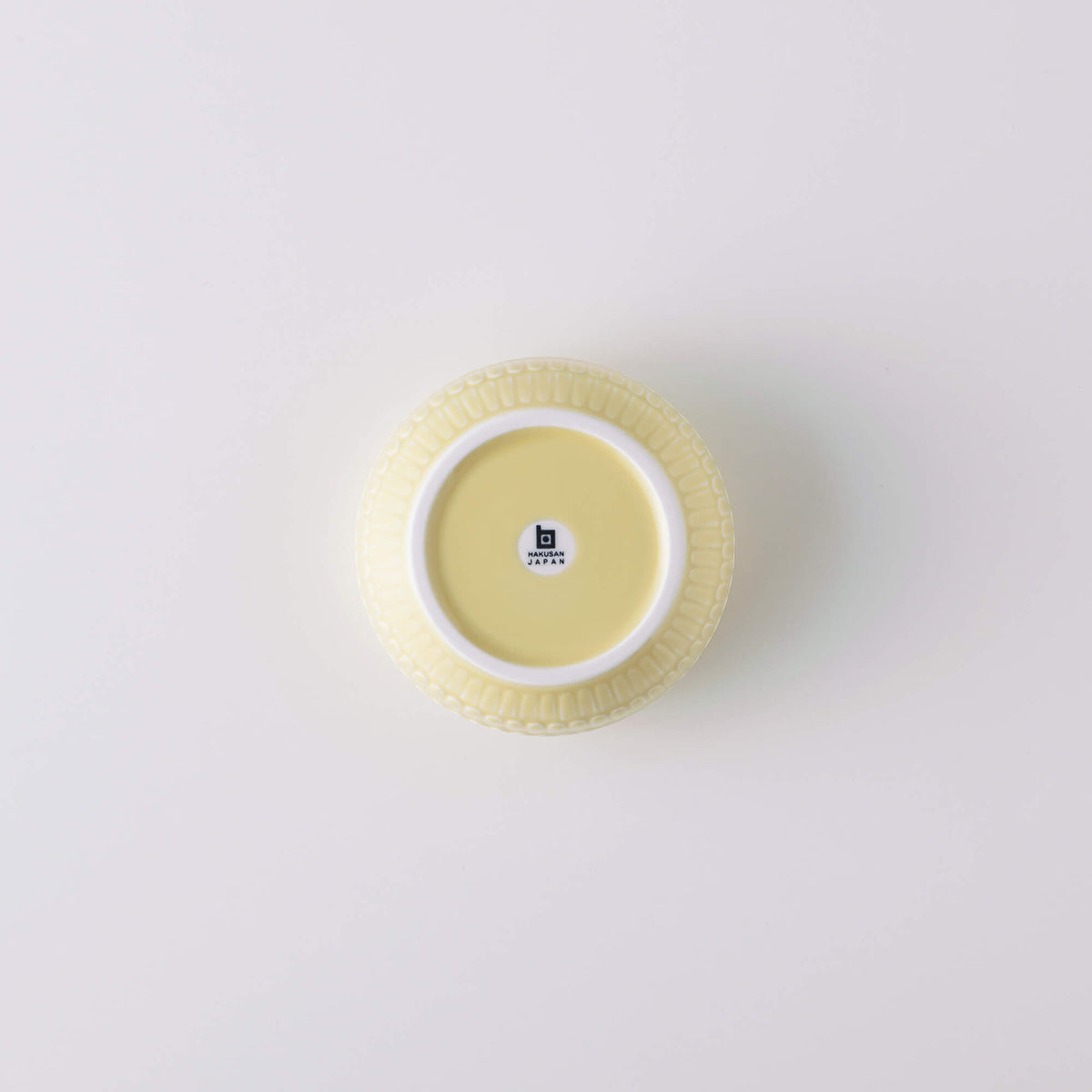 とり型キャンディーボックス(M) 黄マット | 白山陶器直営オンラインストア