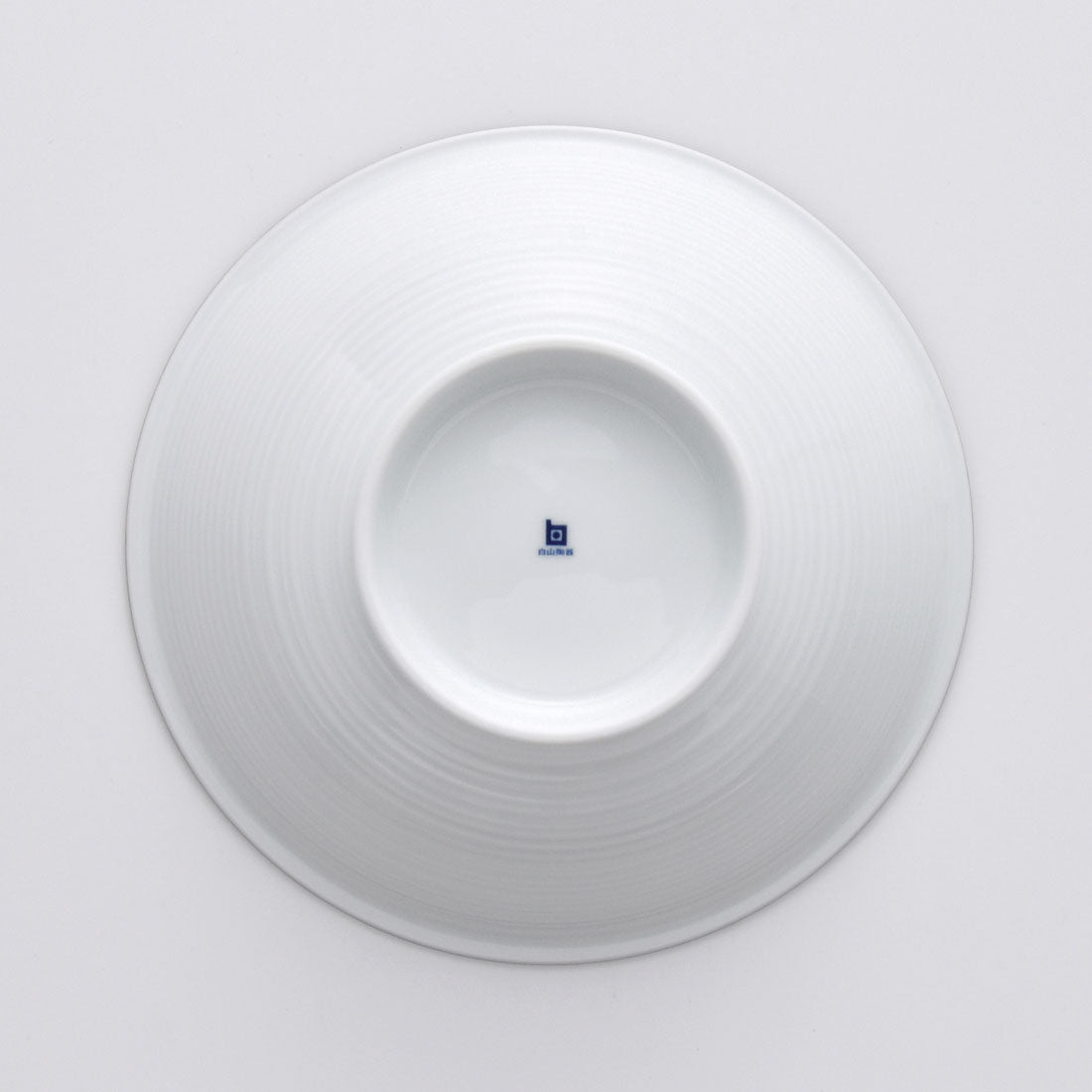 白磁千段 7寸反りめん丼 | 白山陶器直営オンラインストア