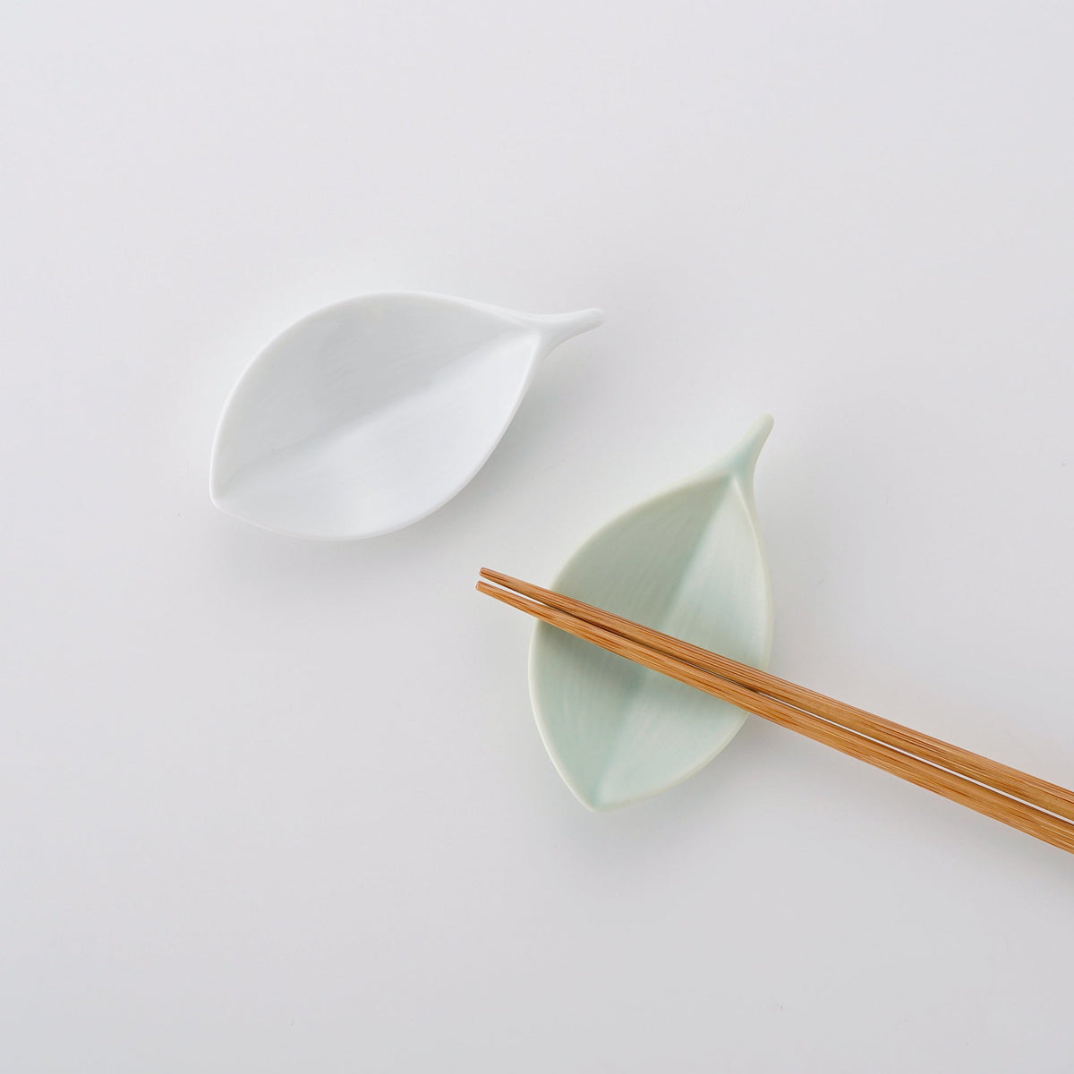 木の葉 はしおき 白 | 白山陶器直営オンラインストア