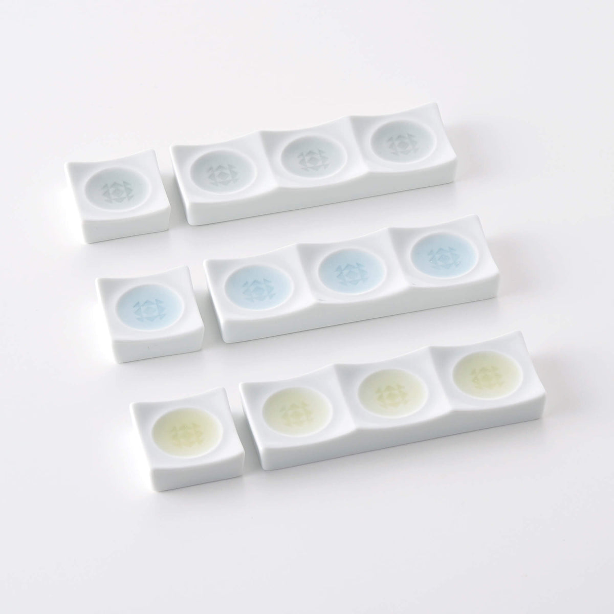 IZUMI カトラリーレスト グレイ | 白山陶器直営オンラインストア