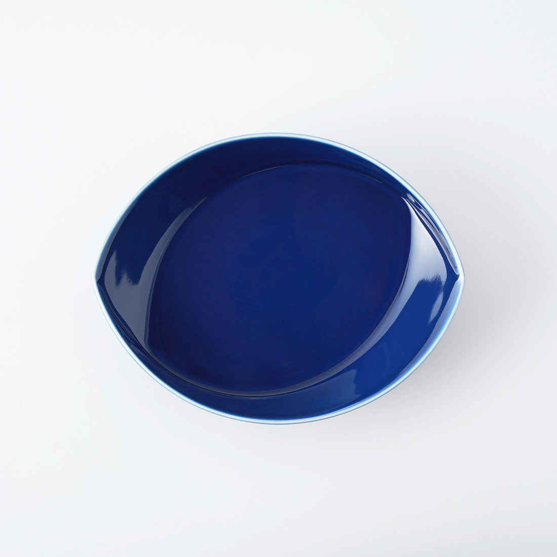 LIBERTY BLUE Englamd プレート ストロベリー インクブルー プレート20cm|WEDGWOOD公式オンラインストア