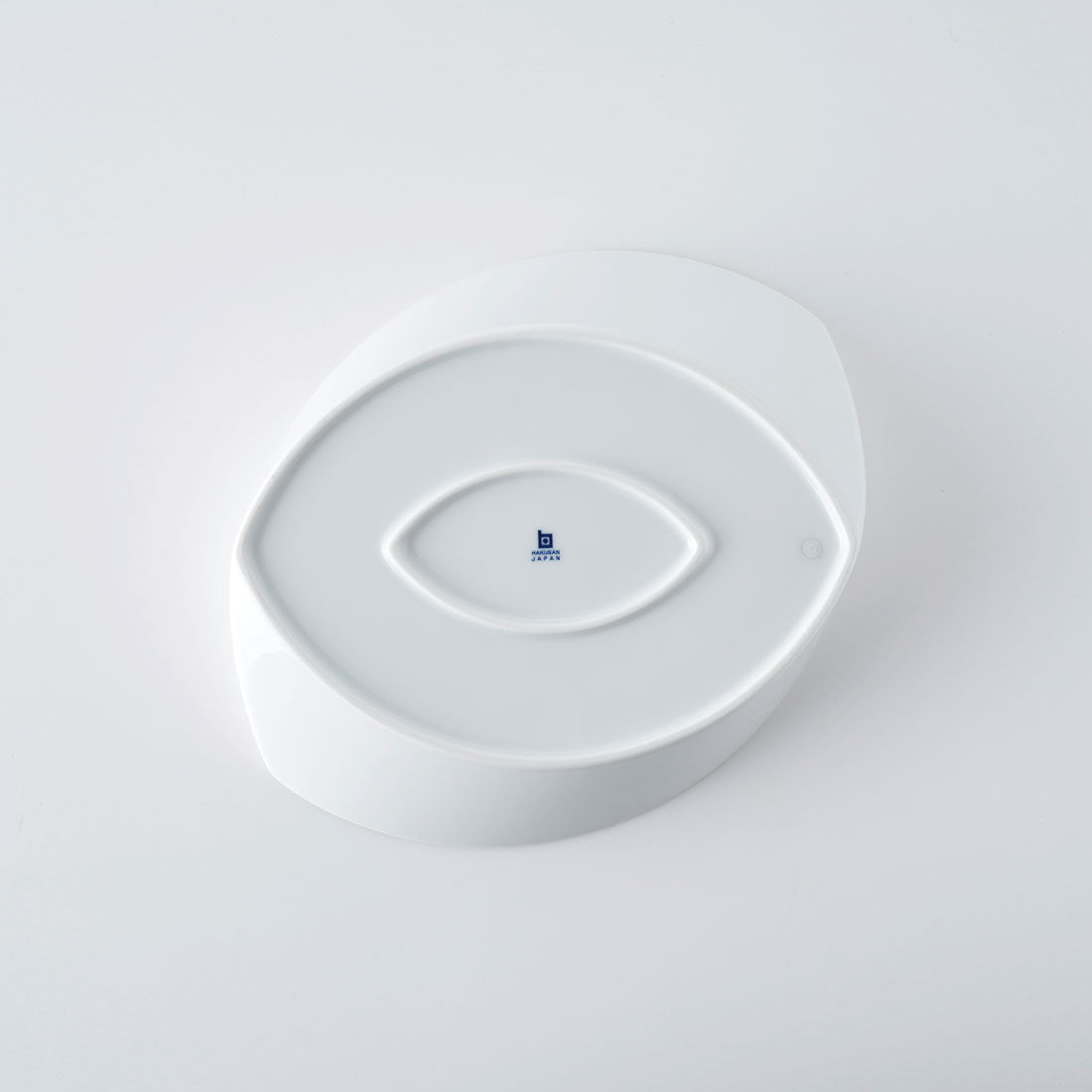 リーヴズ パスタプレート 白磁 | 白山陶器直営オンラインストア