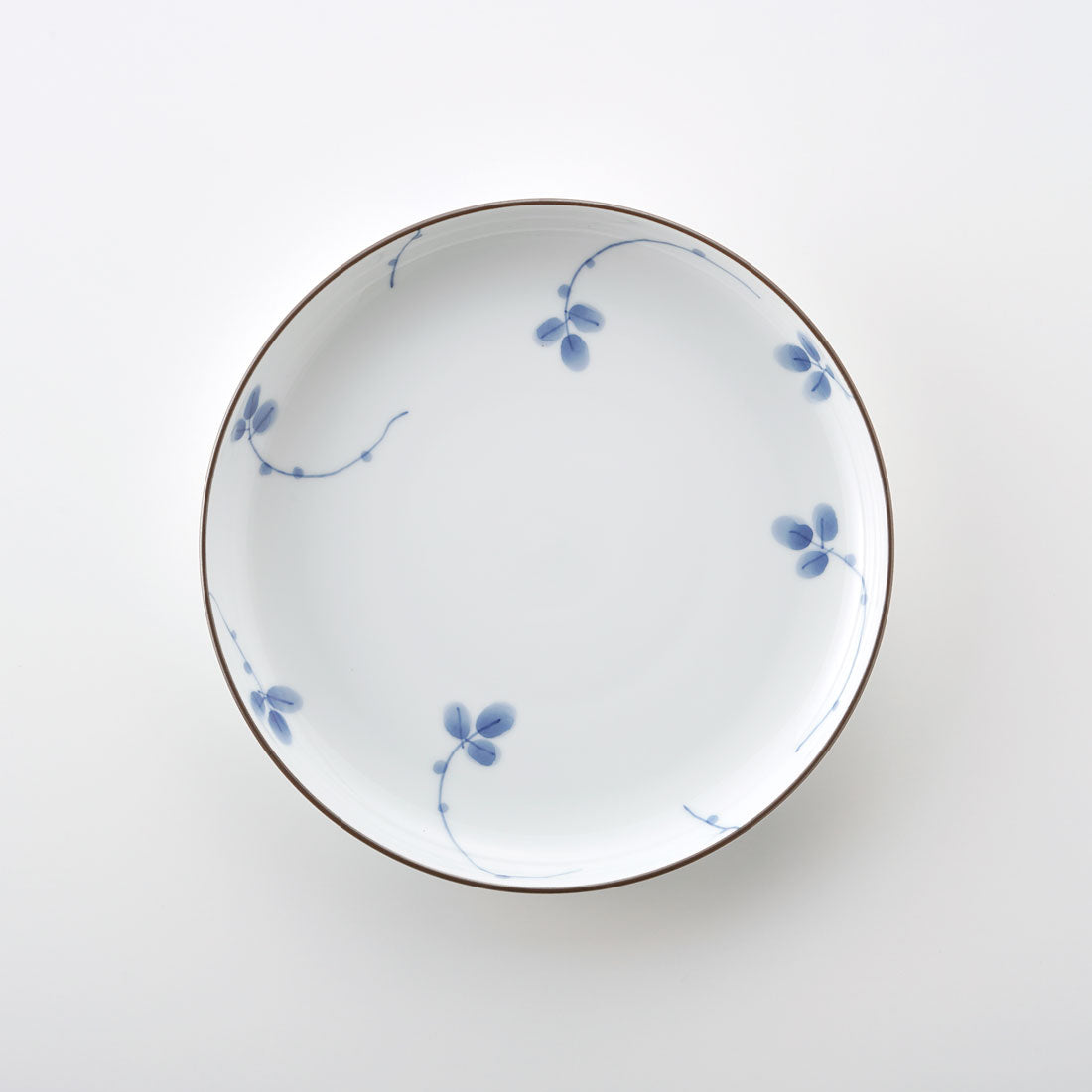 青白い風景画の深皿 陶器 青白い風景画の深皿 陶器 s-