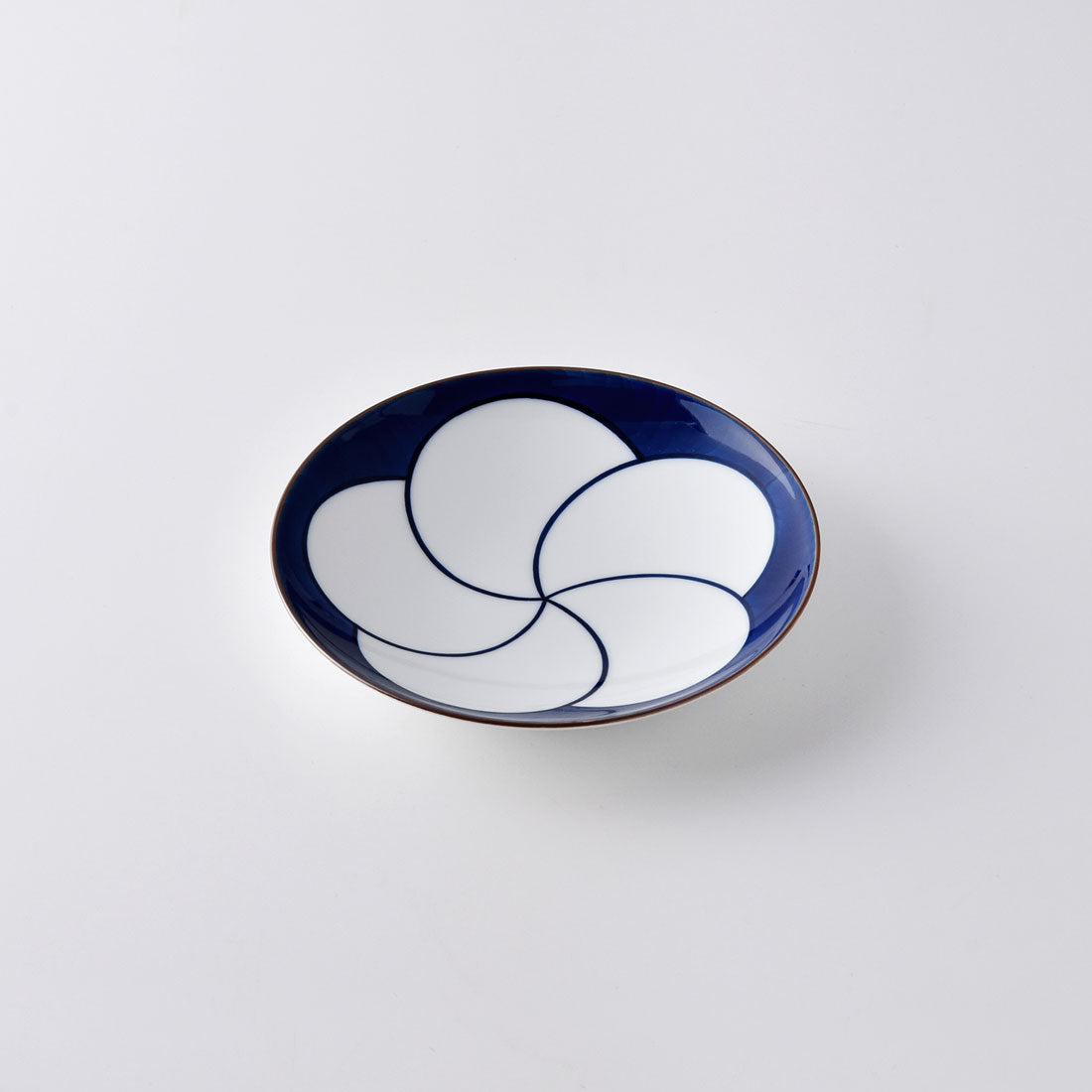 ねじり梅 5寸和皿 | 白山陶器直営オンラインストア