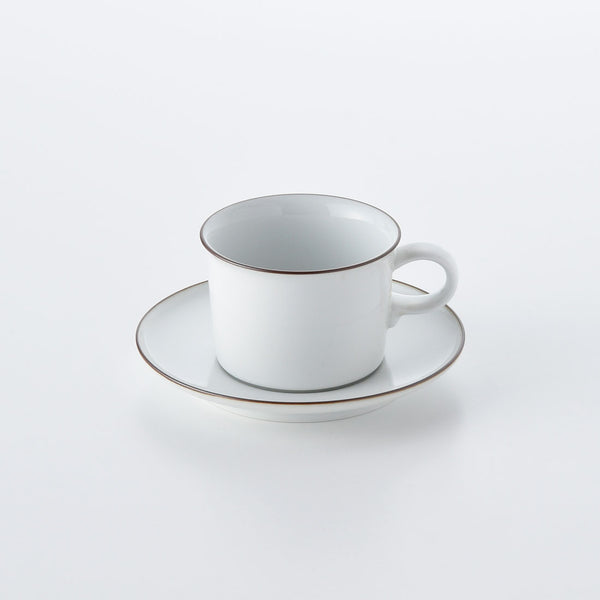 国産品 ONEST 白山陶器直営 ｜ 白マット コーヒーカップ&ソーサー 菓子