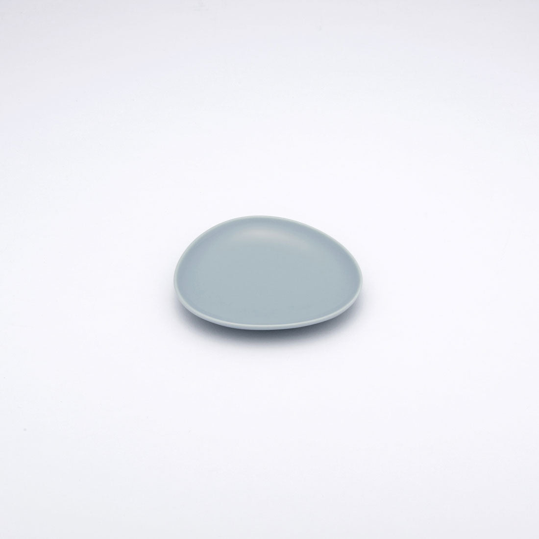 ペトラ プレート(S) グレイ | 白山陶器直営オンラインストア