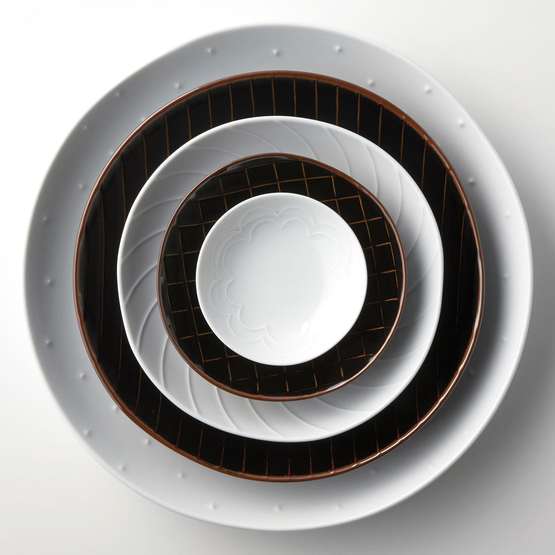 times_plate-s_whi_ts1100_600x.