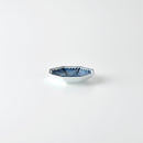 染付地紋 八角小皿 矢羽根