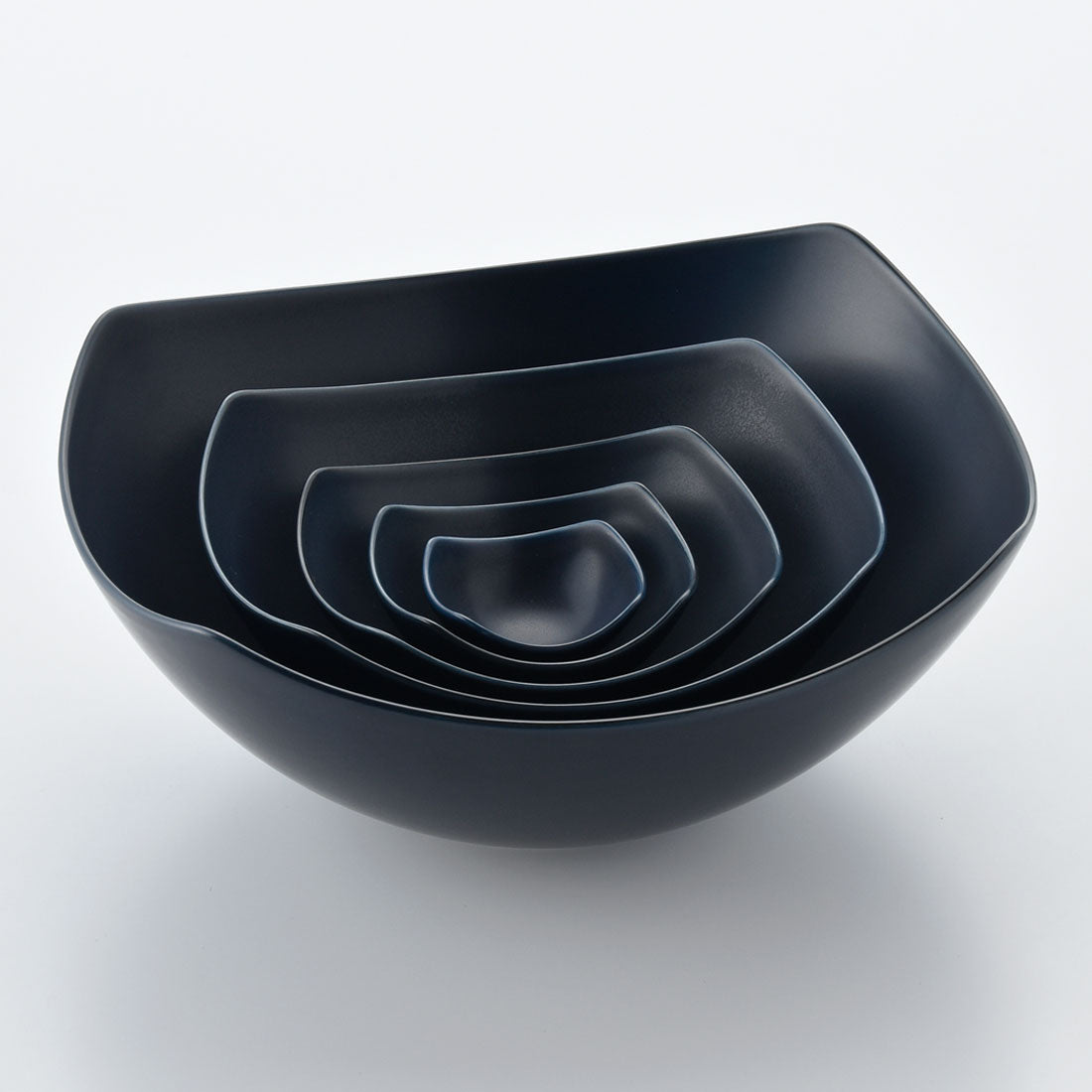 WAHOU 多用鉢 紺マット | 白山陶器直営オンラインストア